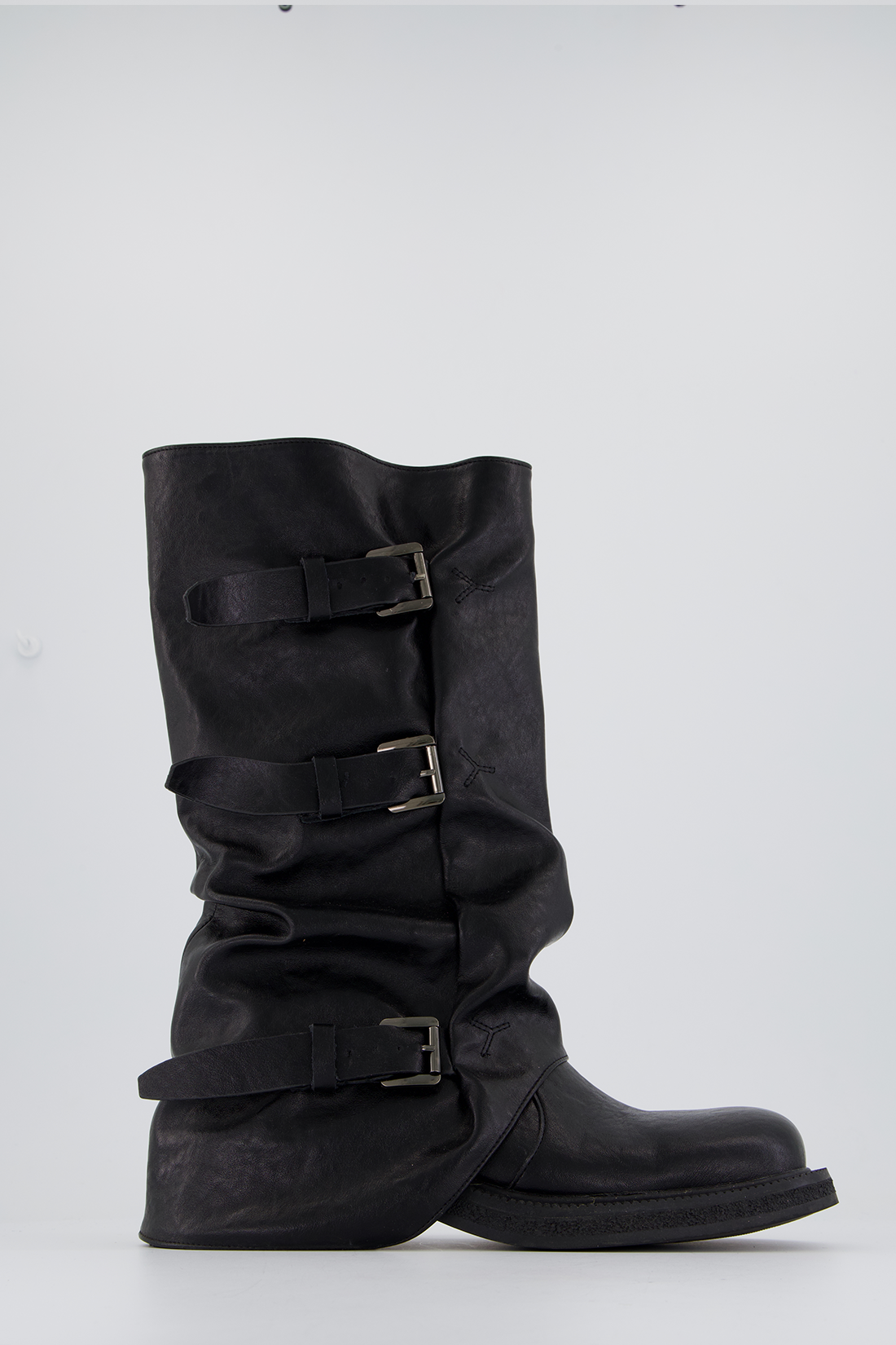 Belt buckle shirring half boots